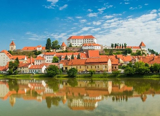 Kvalitetne Tiskarske Storitve za Tekstilne Izdelke – Tiskarna Ekart d.o.o.